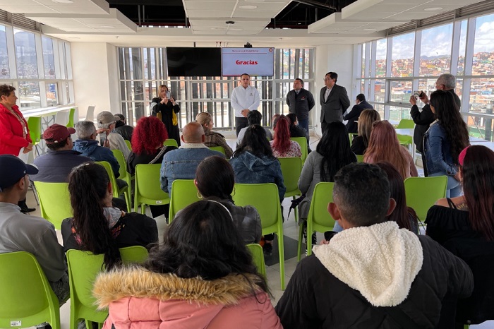 Contralor de Bogotá D.C. Julián Ruiz en  visita a la localidad de Ciudad Bolívar